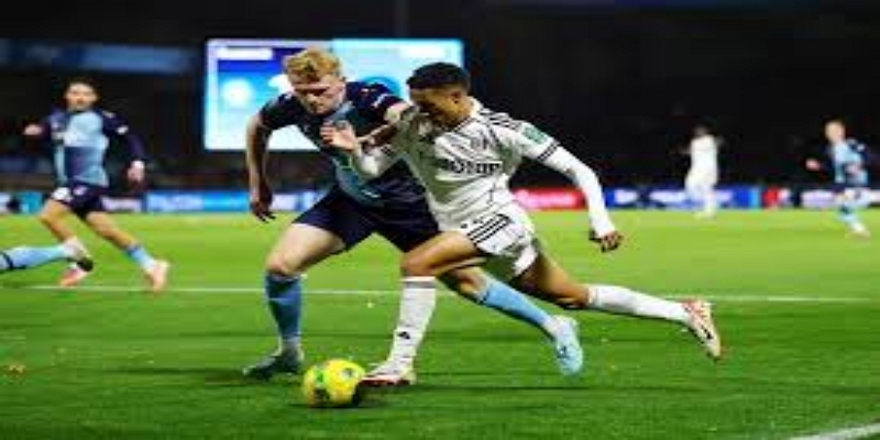 比赛开局与戏剧性平局的战术分析-开云体育